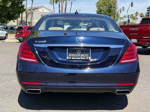 Used 2015 Mercedes-Benz S 550 Sedan image 18