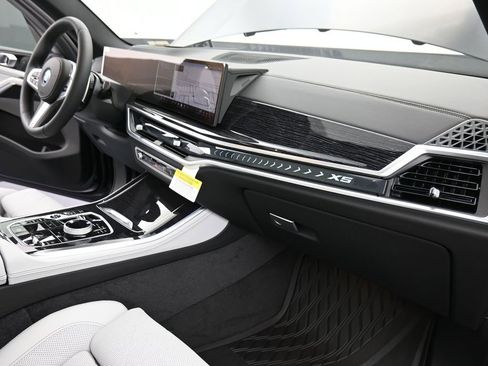 New 2026 BMW X5 xDrive50e w/ Executive Package AWD/4WD image 20