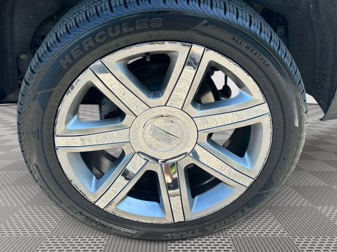 Used 2020 Cadillac Escalade ESV Premium Luxury AWD/4WD image 36