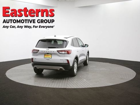 Used 2022 Ford Escape SE w/ Cold Weather Package image 38