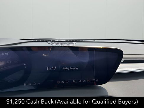 New 2025 Buick Enclave Sport Touring w/ Super Cruise Package FWD image 29