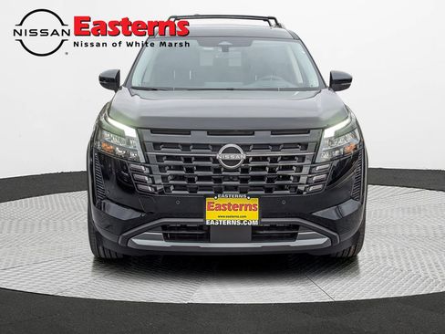 New 2026 Nissan Pathfinder Platinum AWD/4WD image 3