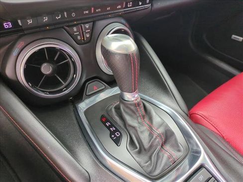 Used 2020 Chevrolet Camaro LT w/ RS Package image 12