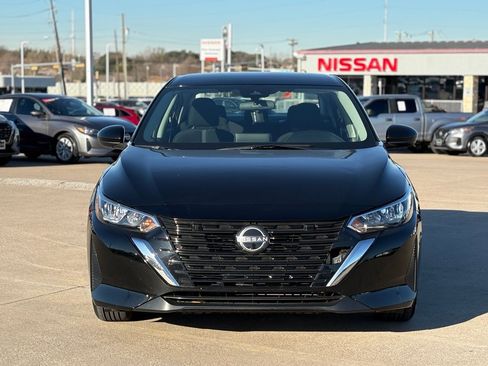 Certified 2024 Nissan Sentra SV image 4