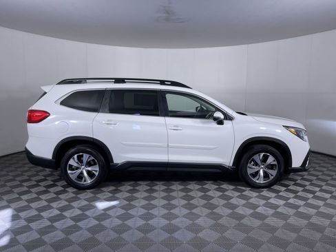 Used 2023 Subaru Ascent Premium w/ Convenience Package AWD/4WD image 10