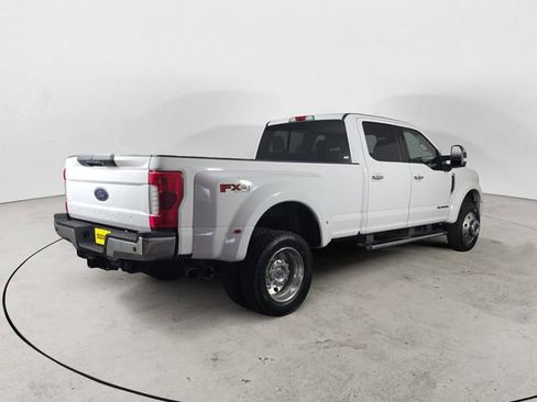 Used 2019 Ford F450 Lariat w/ Lariat Ultimate Package AWD/4WD image 5