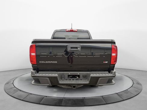 Used 2022 Chevrolet Colorado W/T w/ Custom Special Edition AWD/4WD image 6