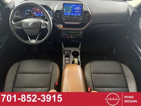 Used 2023 Ford Bronco Sport Outer Banks w/ Tech Package image 2