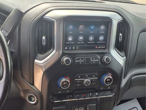 Used 2021 Chevrolet Silverado 1500 LT AWD/4WD image 6