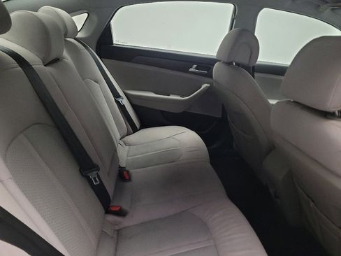 Used 2016 Hyundai Sonata SE image 19