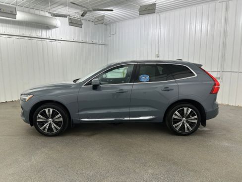 Used 2022 Volvo XC60 B5 Inscription w/ Climate Package AWD/4WD image 19