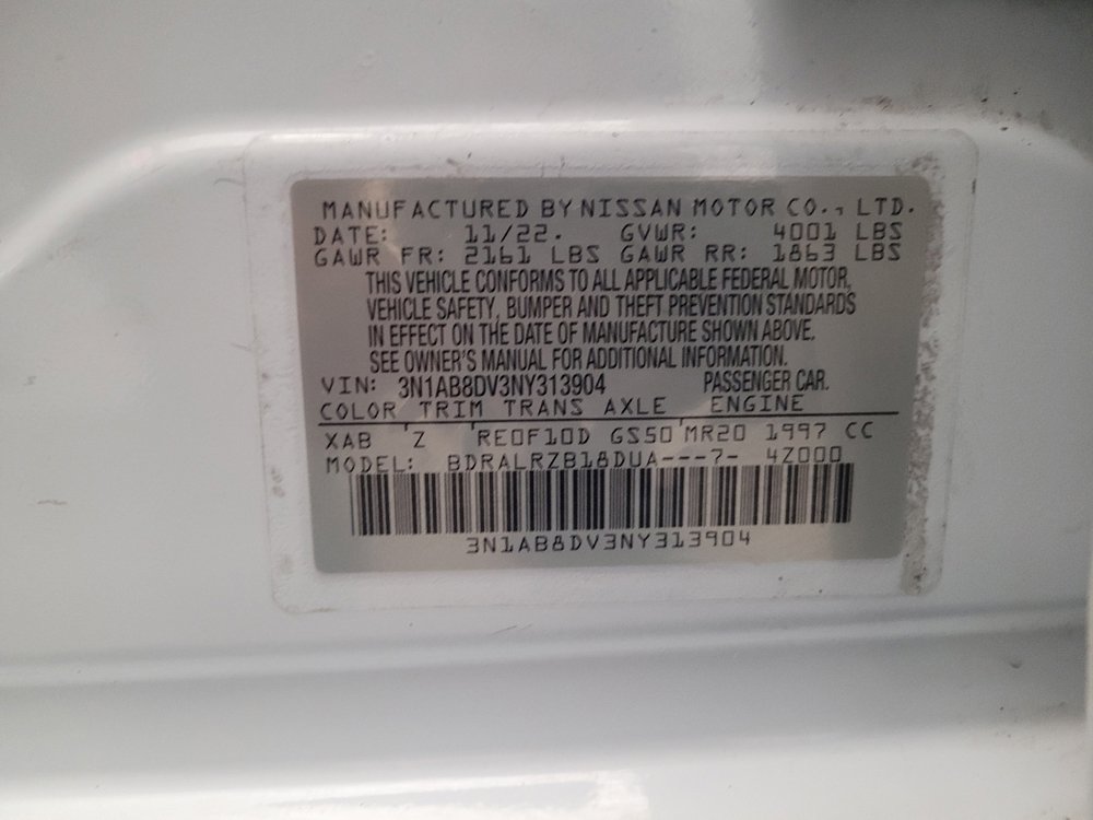 Used 2022 Nissan Sentra SR w/ Electronics Package FWD image 33