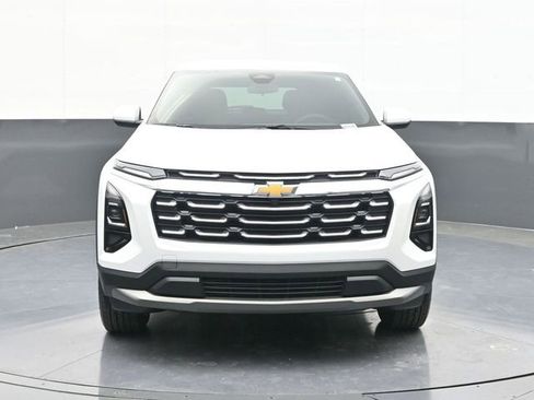 New 2026 Chevrolet Equinox LT FWD image 16