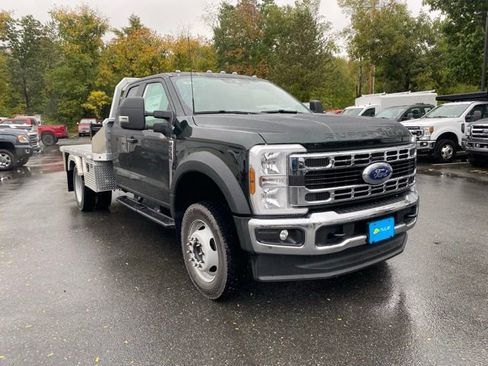 New 2025 Ford F550 4x4 Supercab Super Duty image 1