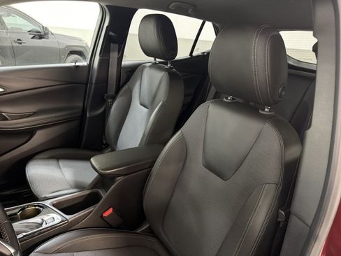 Used 2024 Buick Encore GX Preferred FWD image 13