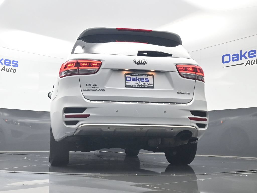 Used 2016 Kia Sorento SX w/ SXL Technology Package AWD/4WD image 45