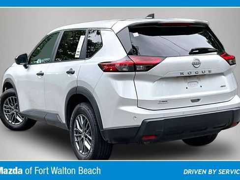 Used 2024 Nissan Rogue S AWD/4WD image 4