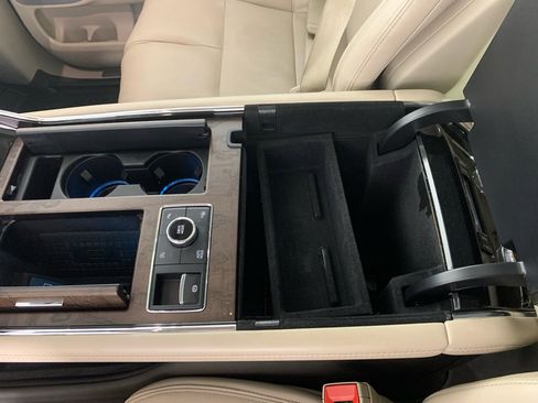 Used 2021 Lincoln Navigator Reserve w/ Luxury Package image 29