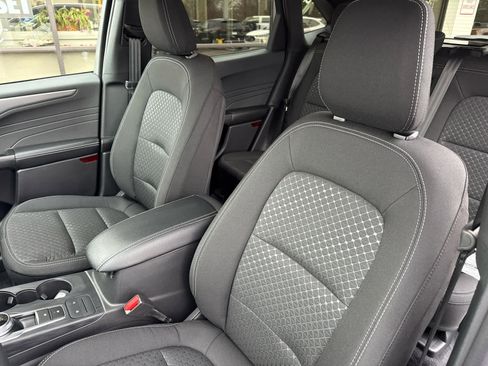 New 2026 Ford Escape Active image 19