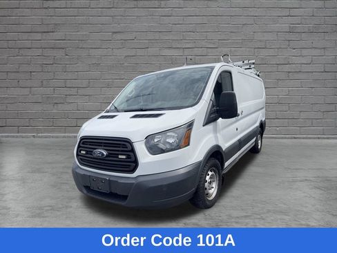 Used 2017 Ford Transit 150 130 Low Roof RWD image 4