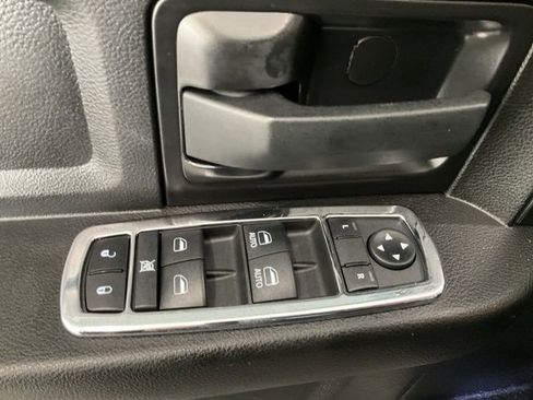 Used 2019 RAM 1500 Express w/ Express Value Package image 6