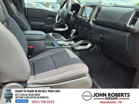 Used 2022 Nissan Frontier SV w/ Technology Package AWD/4WD image 19