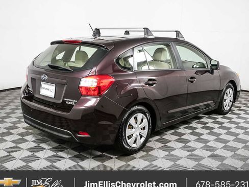 Used 2013 Subaru Impreza 2.0i image 3