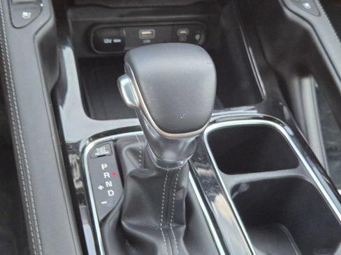 Certified 2024 Kia Telluride SX FWD image 32