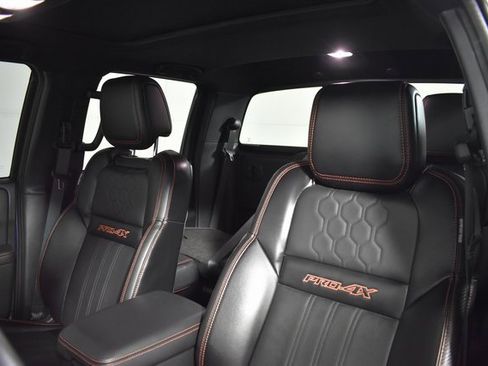 Certified 2024 Nissan Frontier PRO-4X w/ Pro Premium Package image 11