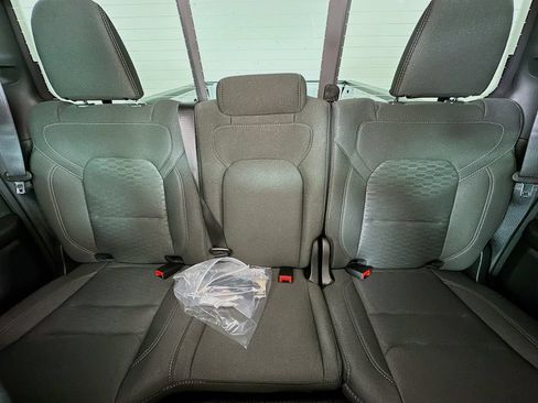 New 2026 RAM 1500 Big Horn AWD/4WD image 10
