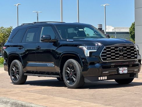New 2026 Toyota Sequoia Platinum w/ TRD Off-Road Package AWD/4WD image 2