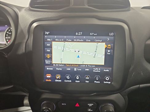 Used 2021 Jeep Renegade Trailhawk w/ Sun & Sound Group AWD/4WD image 19