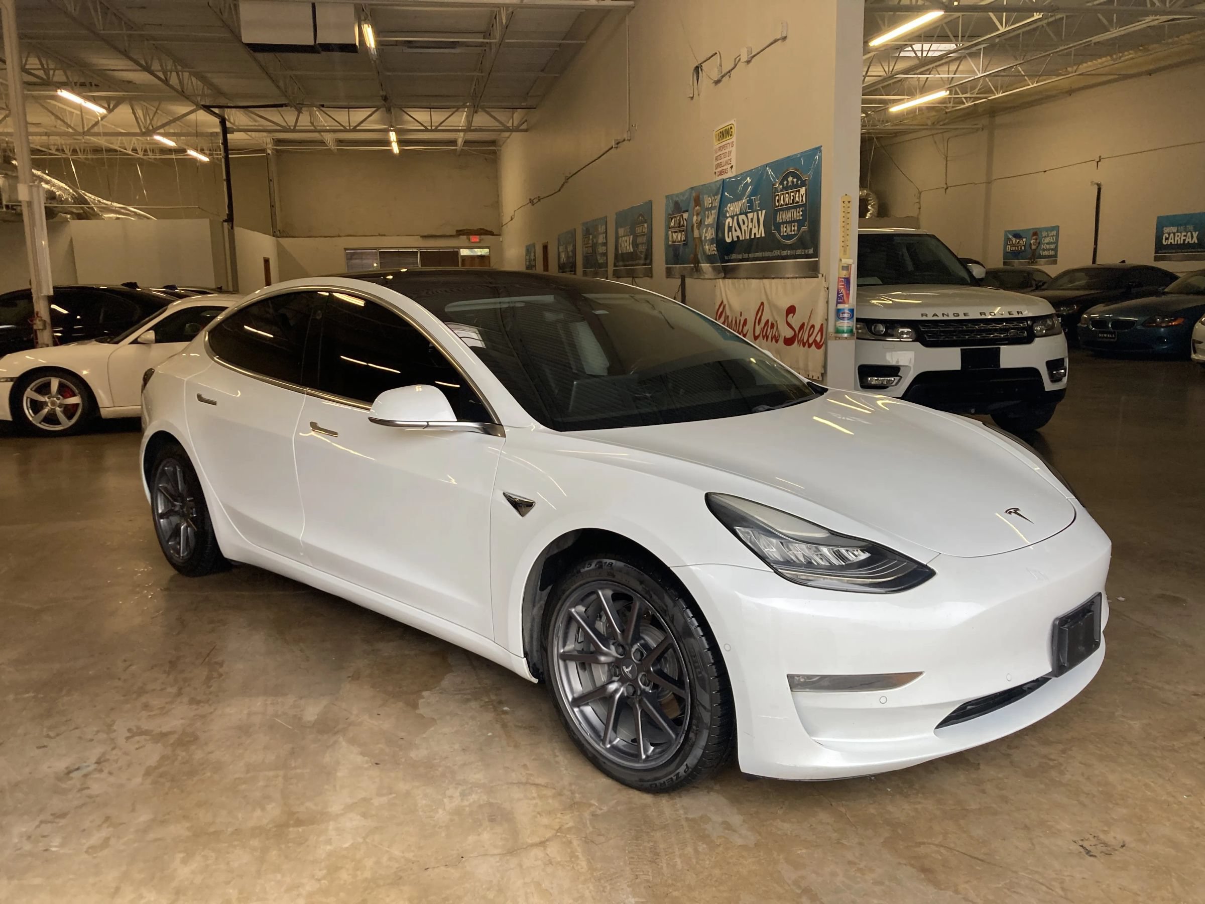 Used 2018 Tesla Model 3 Long Range AWD/4WD image 3