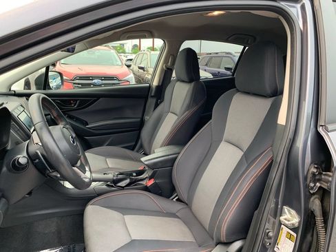 Used 2021 Subaru Crosstrek 2.0i Premium AWD/4WD image 14