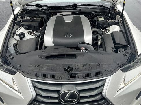 Used 2018 Lexus IS 300 AWD w/ Comfort Package image 28