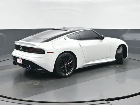 Used 2023 Nissan Z Performance w/ Floor Mat Package (L93) image 3