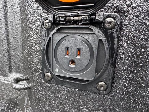 New 2026 Chevrolet Silverado 1500 Custom Trail Boss w/ LPO, Dark Essentials Package image 8