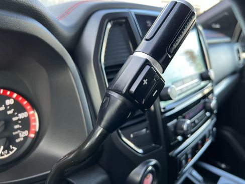 Used 2021 Nissan Titan PRO-4X w/ Pro-4x Convenience Package image 21