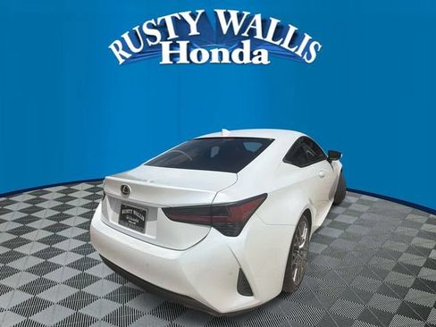 Used 2022 Lexus RC 300 w/ Premium Package RWD image 3