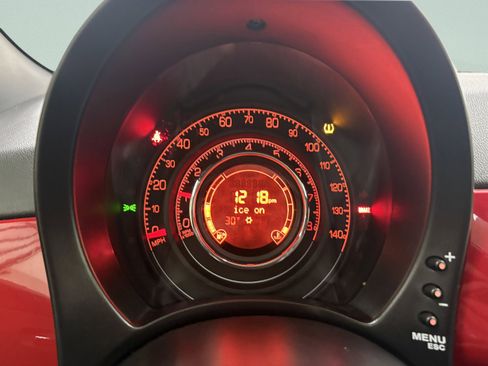 Used 2012 FIAT 500 Sport w/ Safety & Convenience Pkg image 29