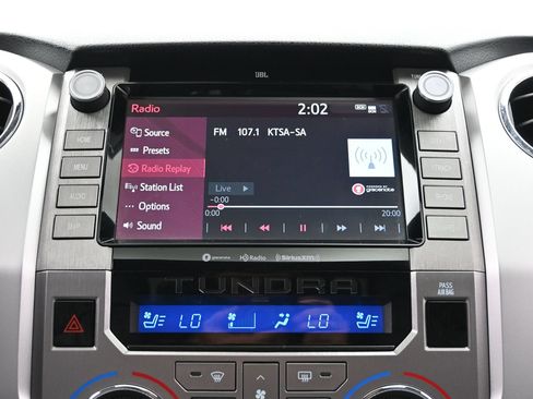 Used 2020 Toyota Tundra Platinum AWD/4WD image 32