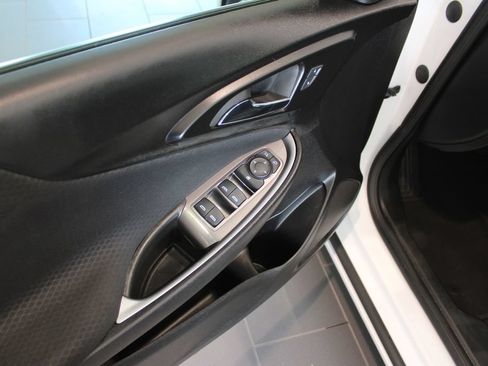 Used 2024 Chevrolet Malibu LT FWD image 28