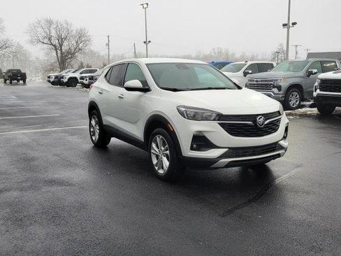 Used 2023 Buick Encore GX Preferred w/ Cold Weather Comfort Package image 2