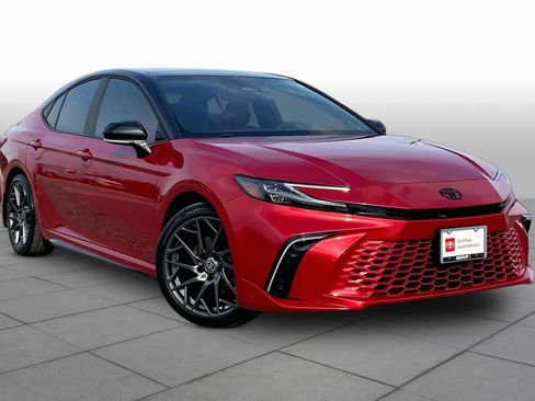 Used 2026 Toyota Camry XSE w/ Premium Package FWD image 3
