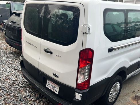 Certified 2022 Ford Transit 350 XLT image 8