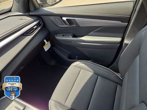 New 2026 Buick Enclave Preferred w/ Super Cruise Package FWD image 15