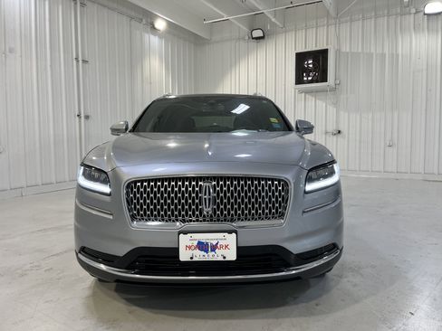 Used 2022 Lincoln Nautilus Reserve image 15