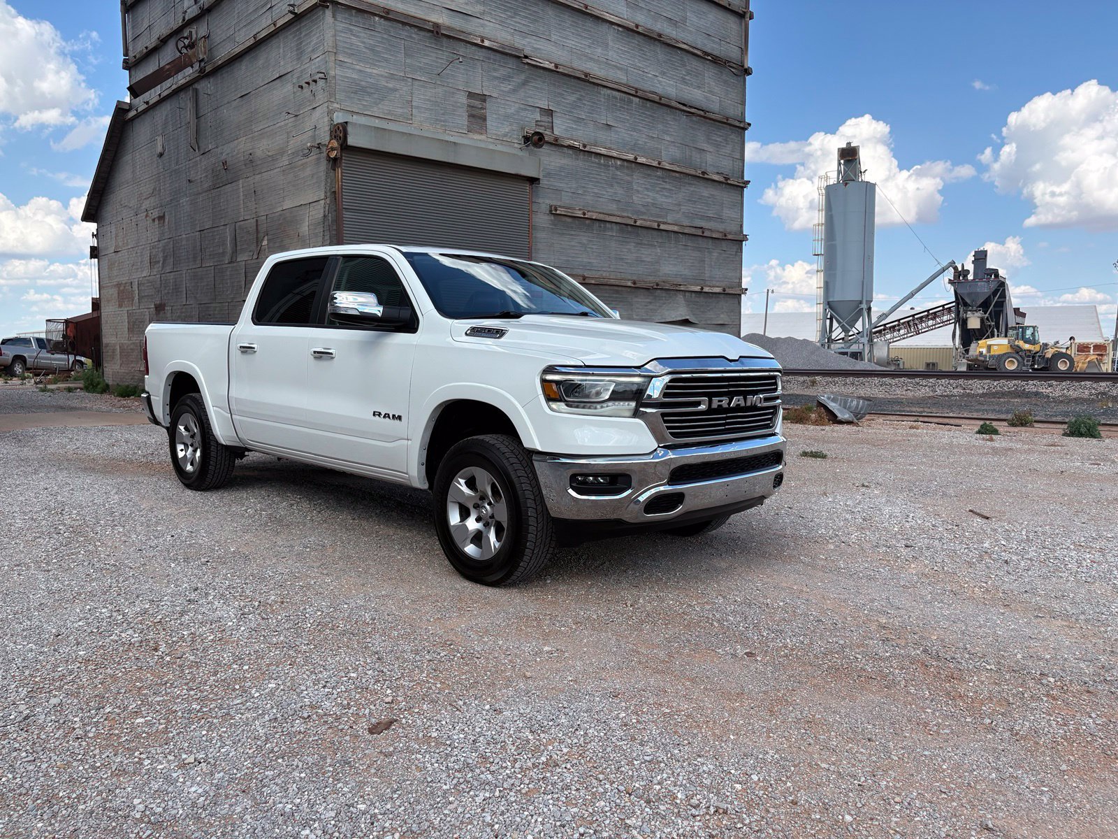 Used 2022 RAM 1500 Laramie AWD/4WD image 53