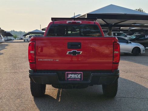 Used 2020 Chevrolet Colorado ZR2 AWD/4WD image 6