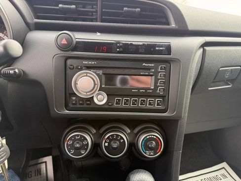 Used 2011 Scion tC image 16